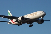 Emirates Boeing 777-21H(LR) (A6-EWC) at  Hamburg - Fuhlsbuettel (Helmut Schmidt), Germany