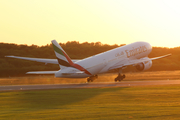 Emirates Boeing 777-21H(LR) (A6-EWC) at  Hamburg - Fuhlsbuettel (Helmut Schmidt), Germany