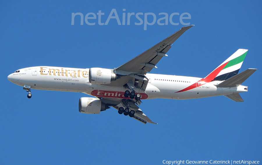 Emirates Boeing 777-21H(LR) (A6-EWC) | Photo 334058