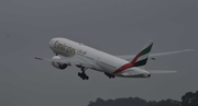 Emirates Boeing 777-21H(LR) (A6-EWC) at  Porto, Portugal