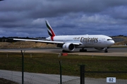 Emirates Boeing 777-21H(LR) (A6-EWC) at  Porto, Portugal