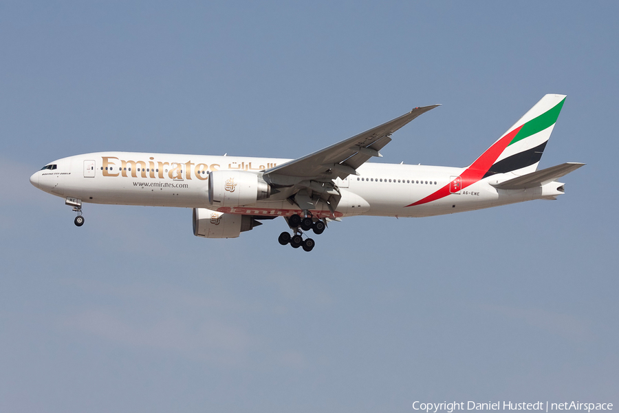 Emirates Boeing 777-21H(LR) (A6-EWE) | Photo 529435