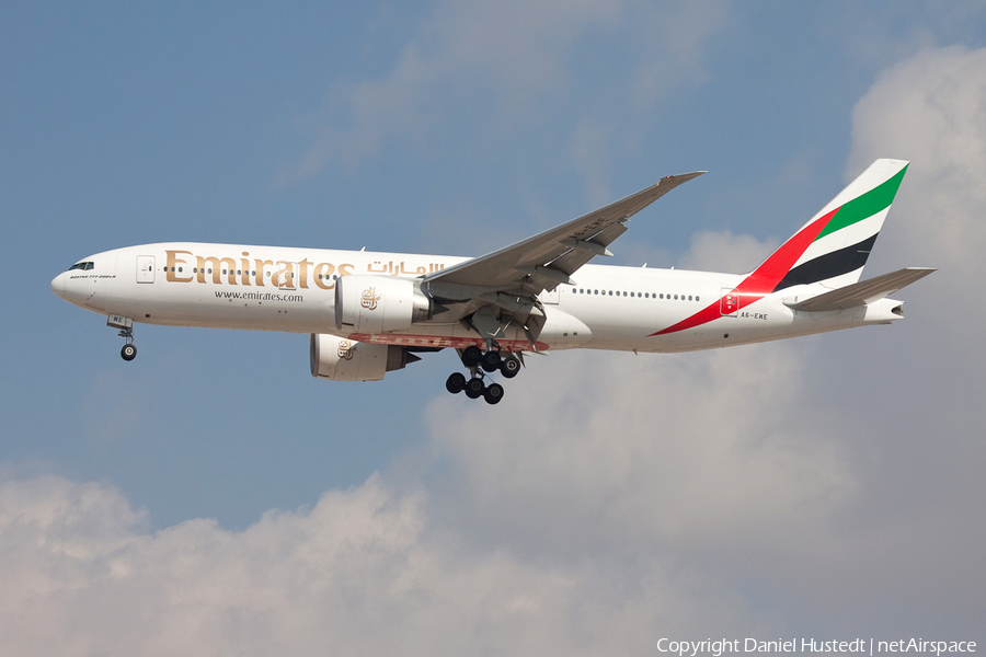 Emirates Boeing 777-21H(LR) (A6-EWE) | Photo 630313