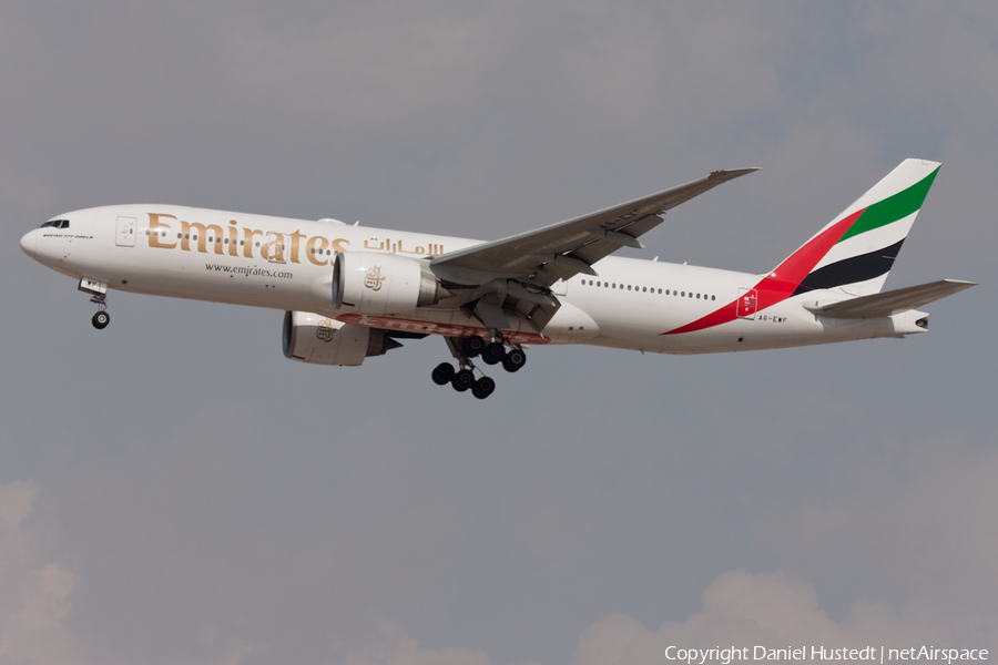 Emirates Boeing 777-21H(LR) (A6-EWF) | Photo 418104