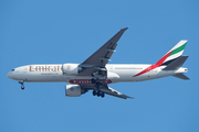 Emirates Boeing 777-21H(LR) (A6-EWF) at  Rio De Janeiro - Galeao - Antonio Carlos Jobim International, Brazil