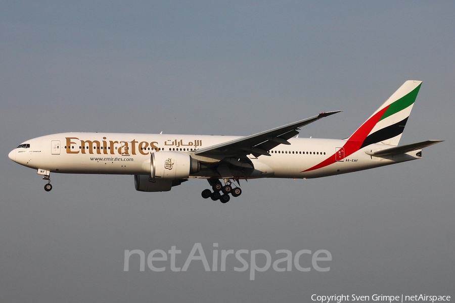 Emirates Boeing 777-21H(LR) (A6-EWF) | Photo 16391