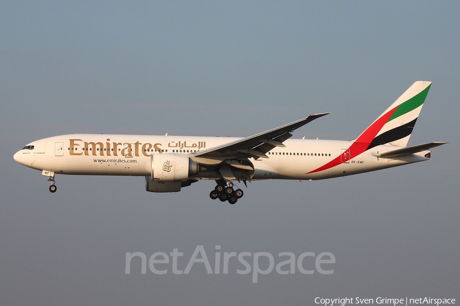 Emirates Boeing 777-21H(LR) (A6-EWF) | Photo 29520
