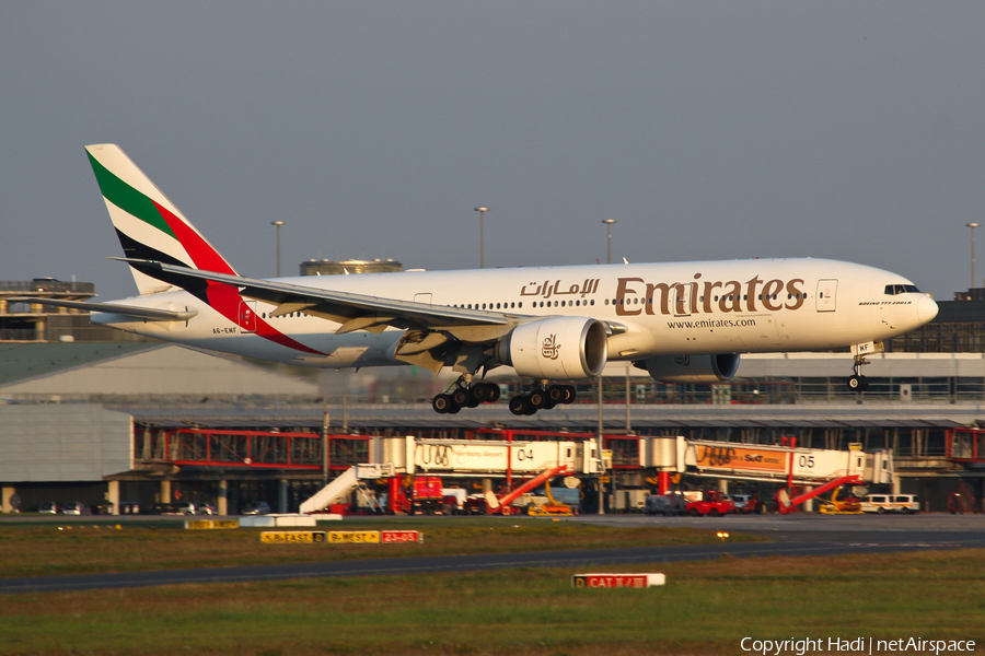 Emirates Boeing 777-21H(LR) (A6-EWF) | Photo 59010