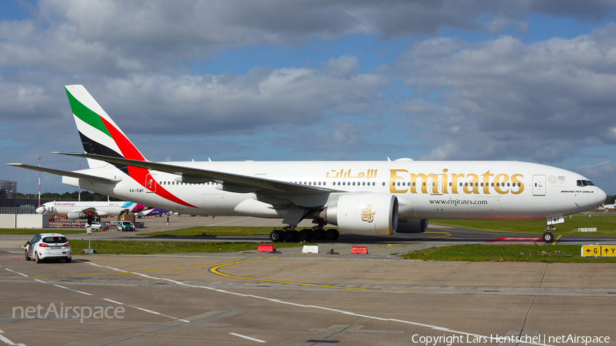 Emirates Boeing 777-21H(LR) (A6-EWF) | Photo 348202