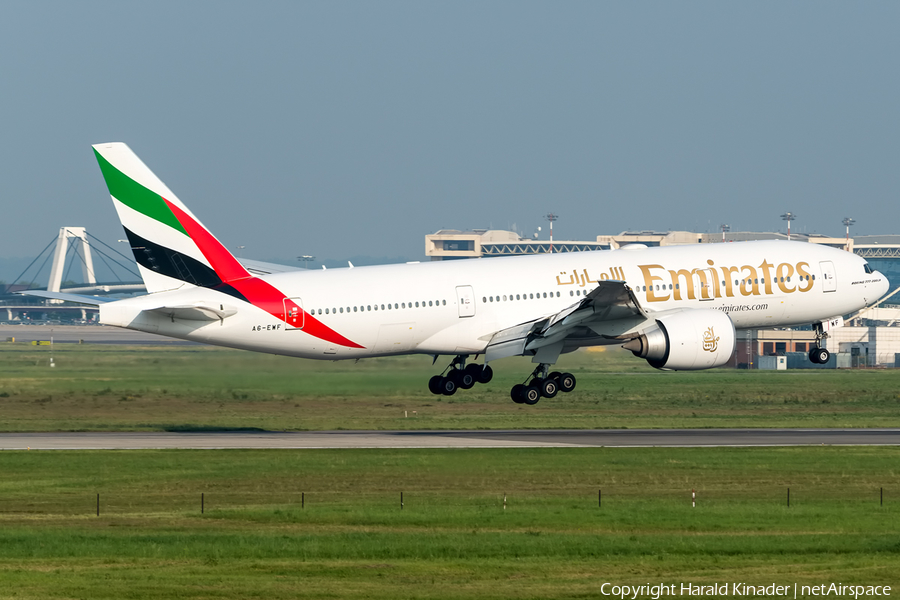 Emirates Boeing 777-21H(LR) (A6-EWF) | Photo 301261