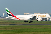 Emirates Boeing 777-21H(LR) (A6-EWF) at  Milan - Malpensa, Italy