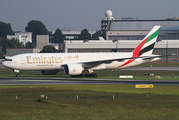 Emirates Boeing 777-21H(LR) (A6-EWG) at  Hamburg - Fuhlsbuettel (Helmut Schmidt), Germany