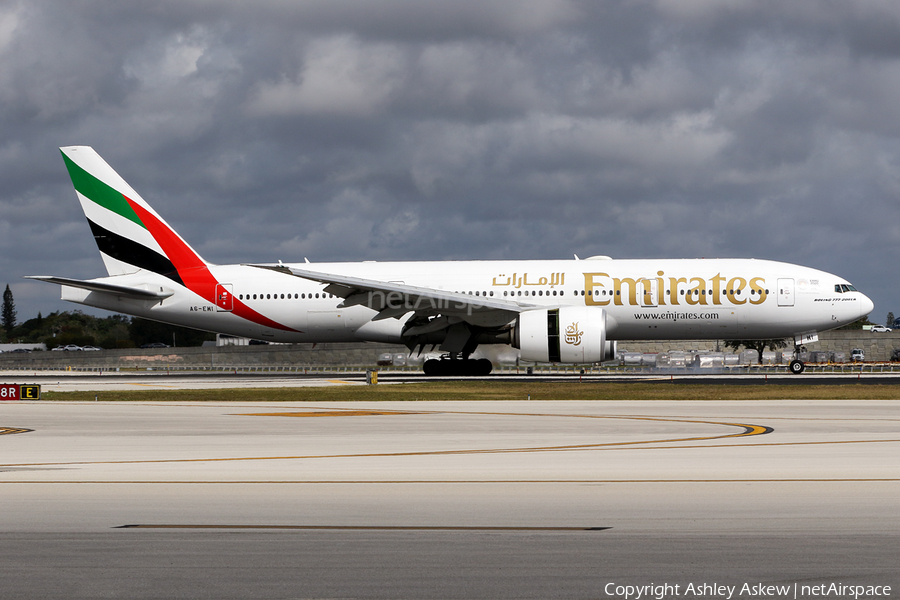 Emirates Boeing 777-21H(LR) (A6-EWI) | Photo 220546