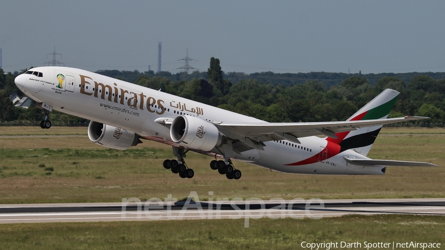 Emirates Boeing 777-21H(LR) (A6-EWJ) | Photo 218110