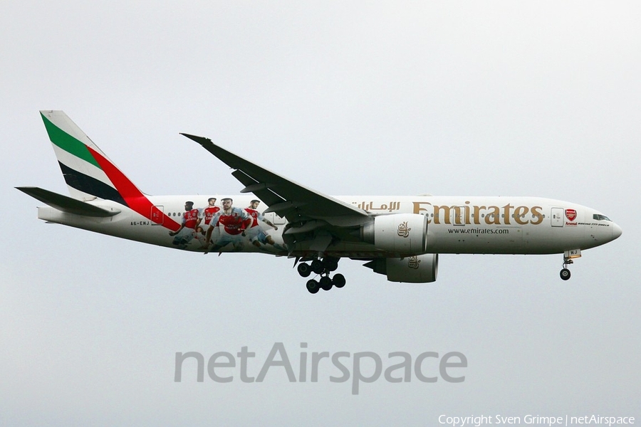 Emirates Boeing 777-21H(LR) (A6-EWJ) | Photo 110985