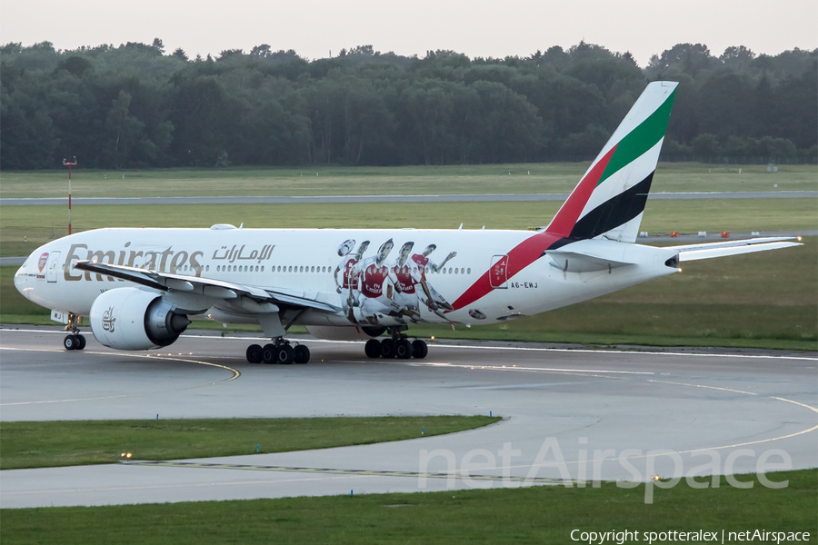 Emirates Boeing 777-21H(LR) (A6-EWJ) | Photo 111042