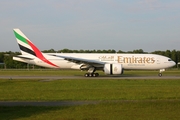 Emirates Boeing 777-21H(LR) (A6-EWJ) at  Hamburg - Fuhlsbuettel (Helmut Schmidt), Germany