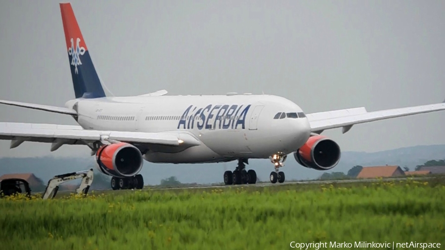 Air Serbia Airbus A330-202 (A6-EYC) | Photo 108097