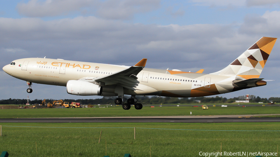 Etihad Airways Airbus A330-243 (A6-EYD) | Photo 590870