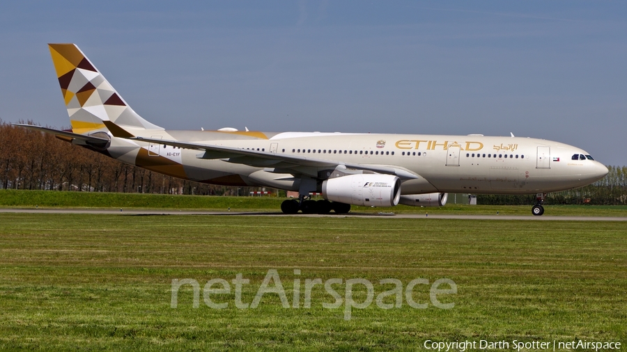 Etihad Airways Airbus A330-243 (A6-EYF) | Photo 183384