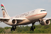 Etihad Airways Airbus A330-243 (A6-EYF) at  Manchester - International (Ringway), United Kingdom