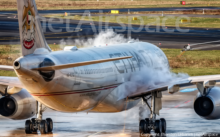 Etihad Airways Airbus A330-243 (A6-EYG) | Photo 218011