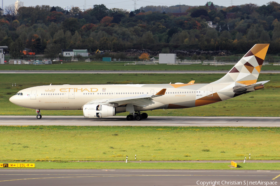 Etihad Airways Airbus A330-243 (A6-EYI) | Photo 193981