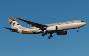 Etihad Airways Airbus A330-243 (A6-EYI) at  Rome - Fiumicino (Leonardo DaVinci), Italy