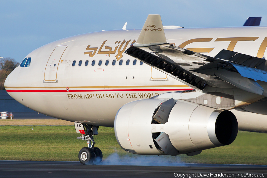 Etihad Airways Airbus A330-243 (A6-EYK) | Photo 98058