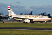 Etihad Airways Airbus A330-243 (A6-EYK) at  Dublin, Ireland