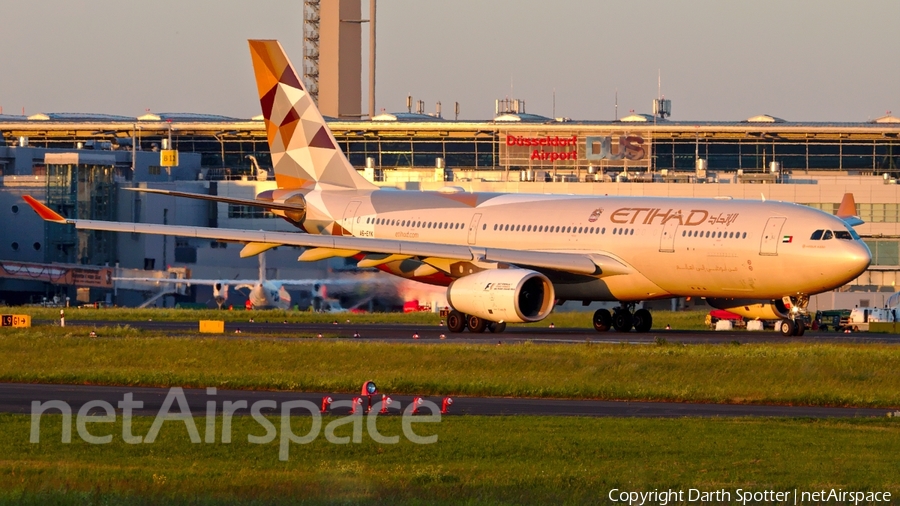 Etihad Airways Airbus A330-243 (A6-EYK) | Photo 167263