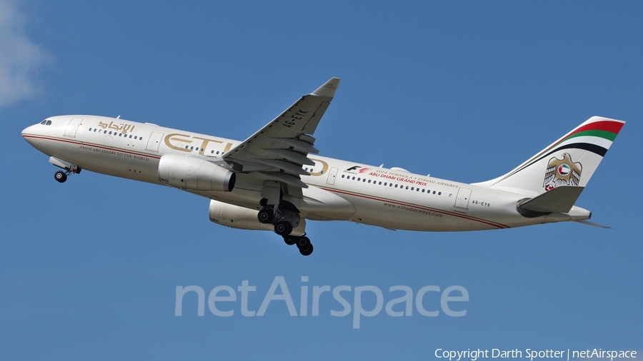 Etihad Airways Airbus A330-243 (A6-EYK) | Photo 217142