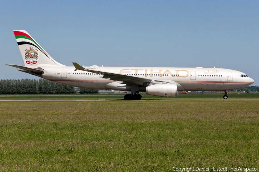 Etihad Airways Airbus A330-243 (A6-EYN) | Photo 479669