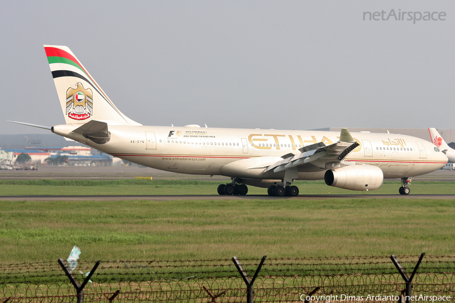 Etihad Airways Airbus A330-243 (A6-EYN) | Photo 117265