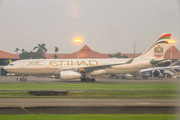 Etihad Airways Airbus A330-243 (A6-EYN) at  Jakarta - Soekarno-Hatta International, Indonesia