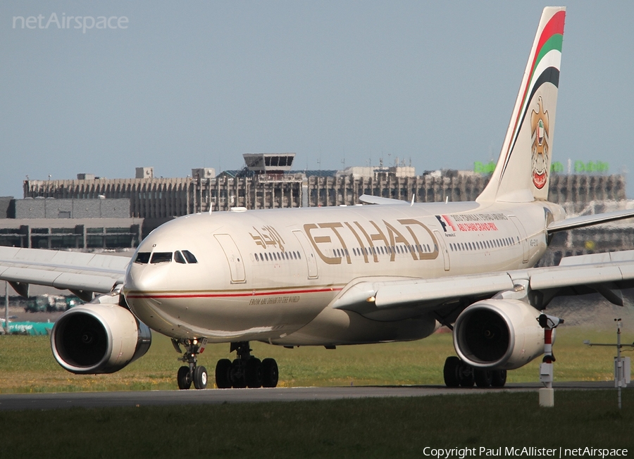 Etihad Airways Airbus A330-243 (A6-EYO) | Photo 26943