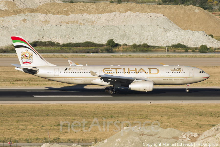 Etihad Airways Airbus A330-243 (A6-EYO) | Photo 164355