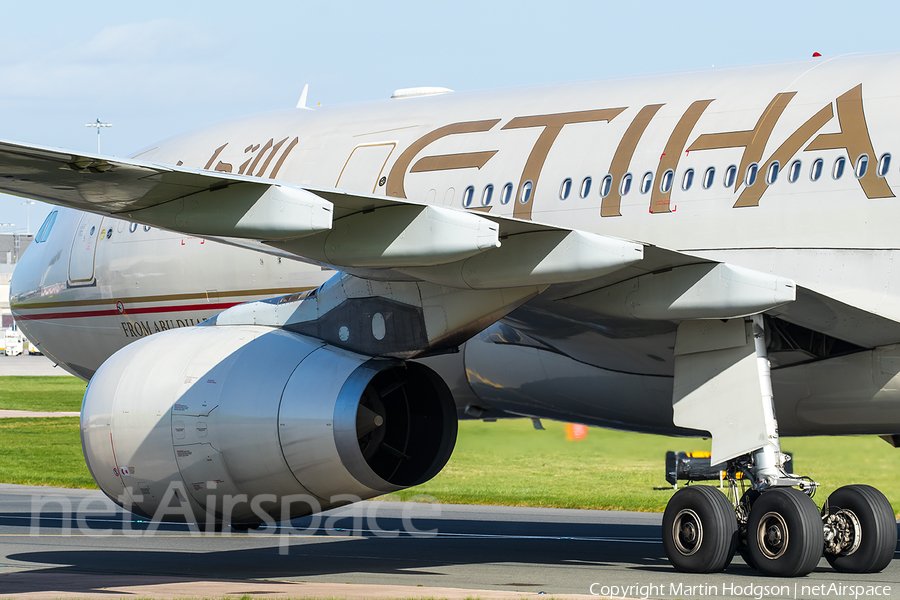 Etihad Airways Airbus A330-243 (A6-EYP) | Photo 150322