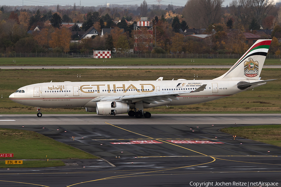 Etihad Airways Airbus A330-243 (A6-EYQ) | Photo 199141