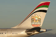 Etihad Airways Airbus A330-243 (A6-EYQ) at  Milan - Malpensa, Italy