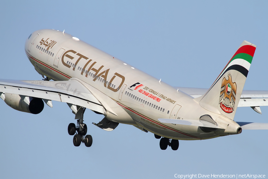 Etihad Airways Airbus A330-243 (A6-EYR) | Photo 5037