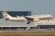 Etihad Airways Airbus A330-243 (A6-EYR) at  Milan - Malpensa, Italy