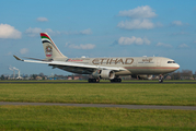 Etihad Airways Airbus A330-243 (A6-EYS) at  Amsterdam - Schiphol, Netherlands