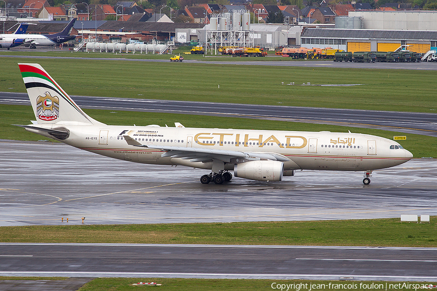 Etihad Airways Airbus A330-243 (A6-EYS) | Photo 159353