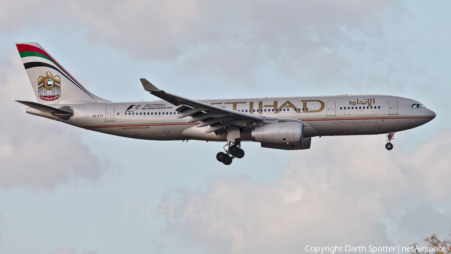 Etihad Airways Airbus A330-243 (A6-EYU) | Photo 207694