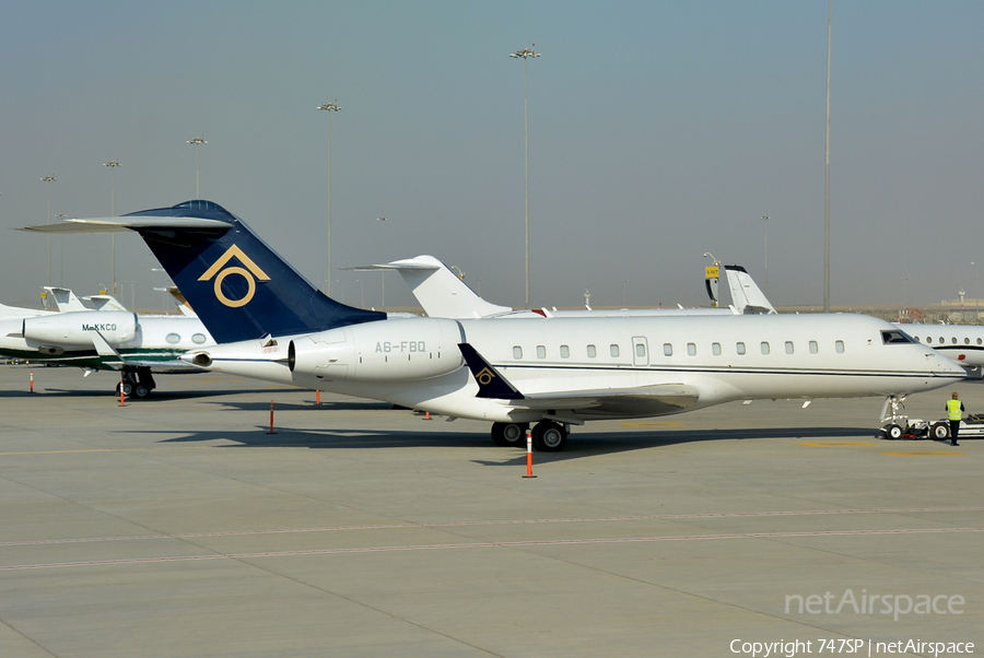 (Private) Bombardier BD-700-1A11 Global 5000 (A6-FBQ) | Photo 67428