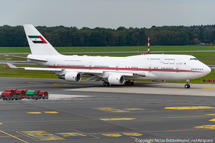 United Arab Emirates Government (Dubai) Boeing 747-48E (A6-HMM) | Photo 472500