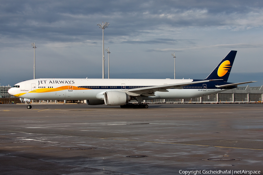 Etihad Airways (Jet Airways) Boeing 777-35R(ER) (A6-JAA) | Photo 67545