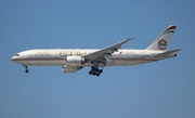 Etihad Airways Boeing 777-237LR (A6-LRE) at  Los Angeles - International, United States