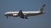 Etihad Airways Boeing 777-237LR (A6-LRE) at  Los Angeles - International, United States